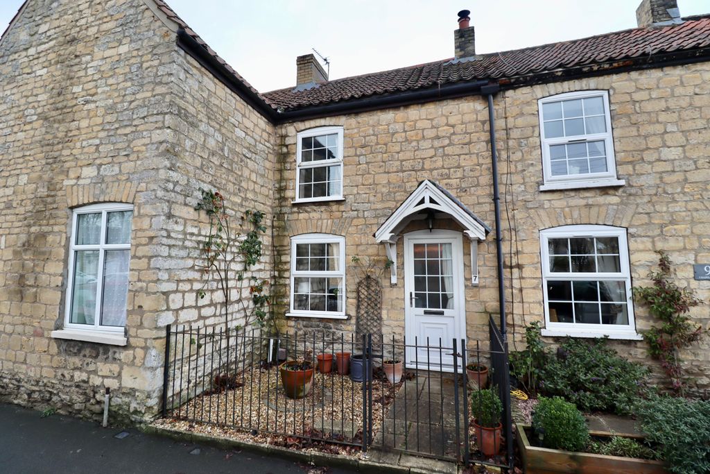 Property photo 1 of 16 Img_6563