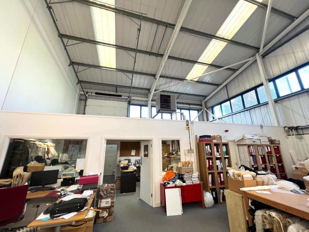 Property photo 2 of 18 Photo 6