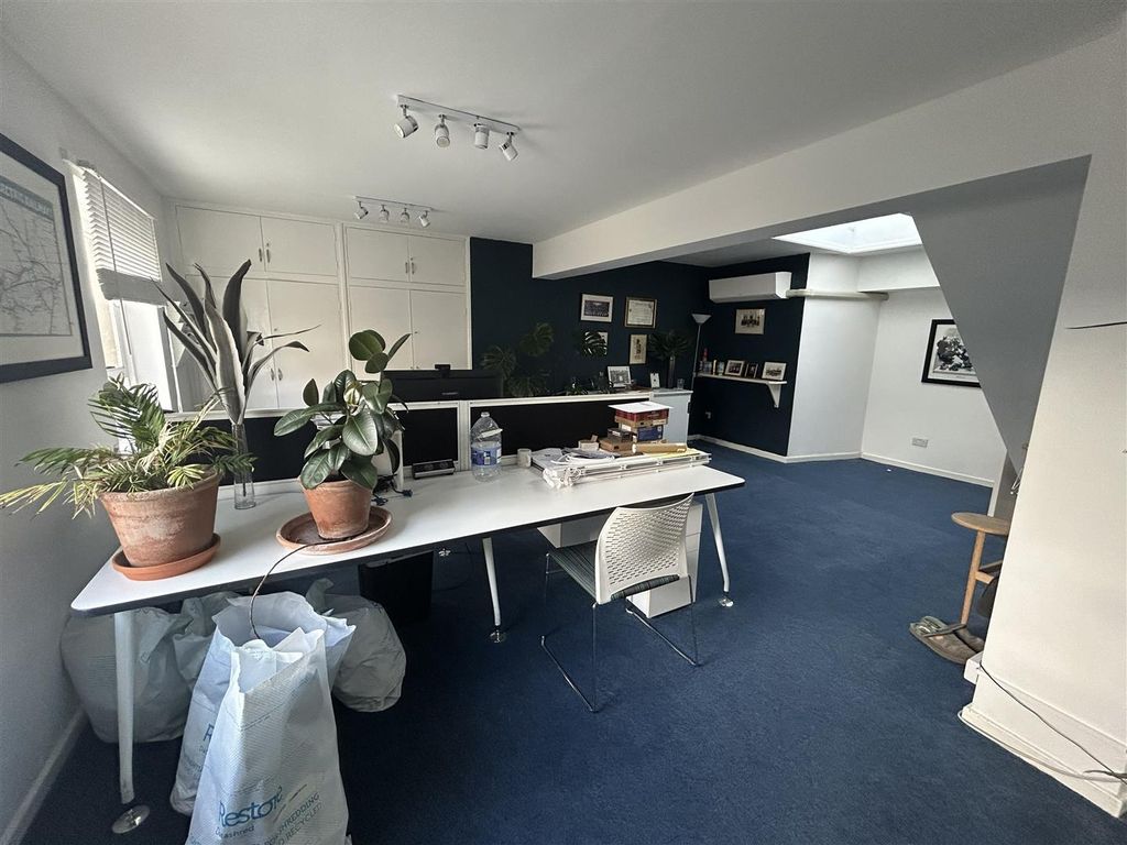 Property photo 3 of 13 Img_4876.Jpg