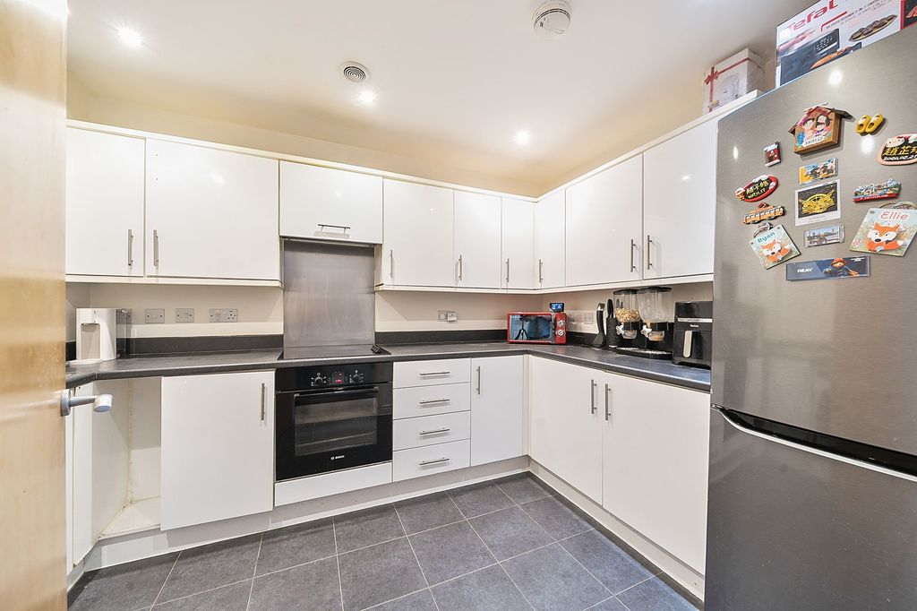 Property photo 2 of 13 Kitchen