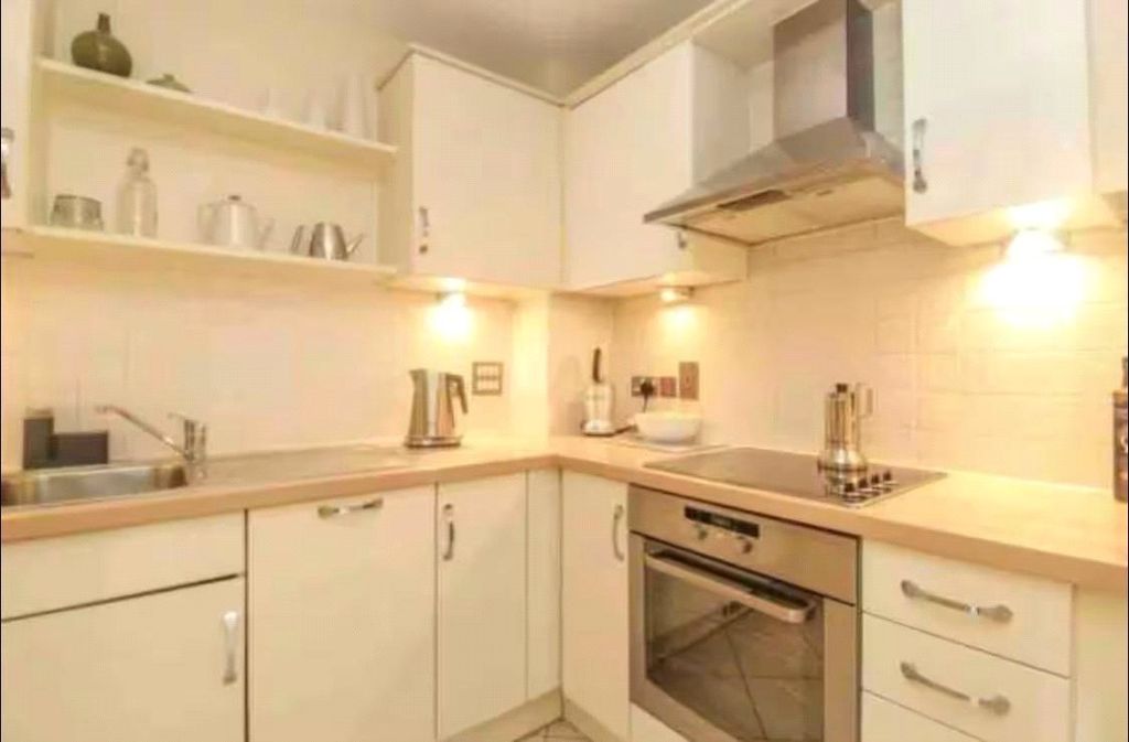 Property photo 2 of 17 Kitchen