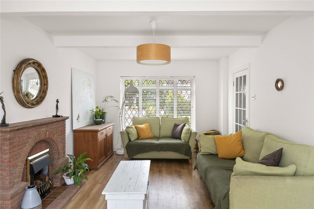 Property photo 2 of 22 Picture No. 09