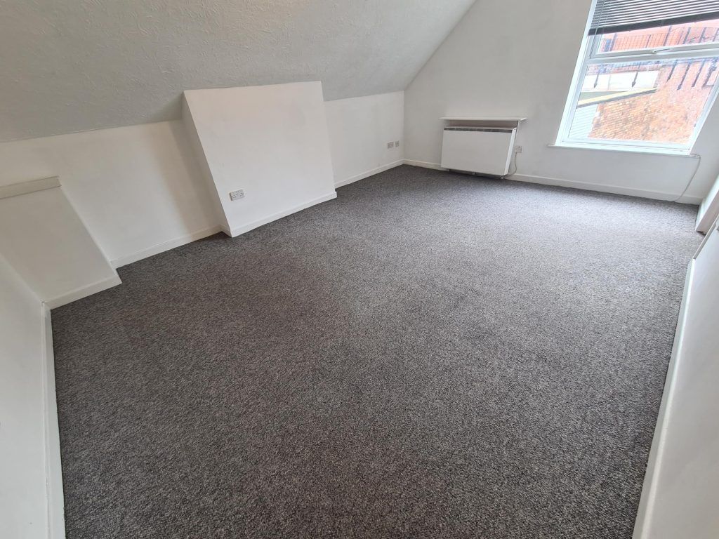 Property photo 1 of 3