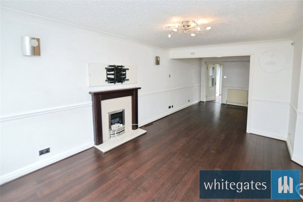 Property photo 3 of 23 Picture No. 35