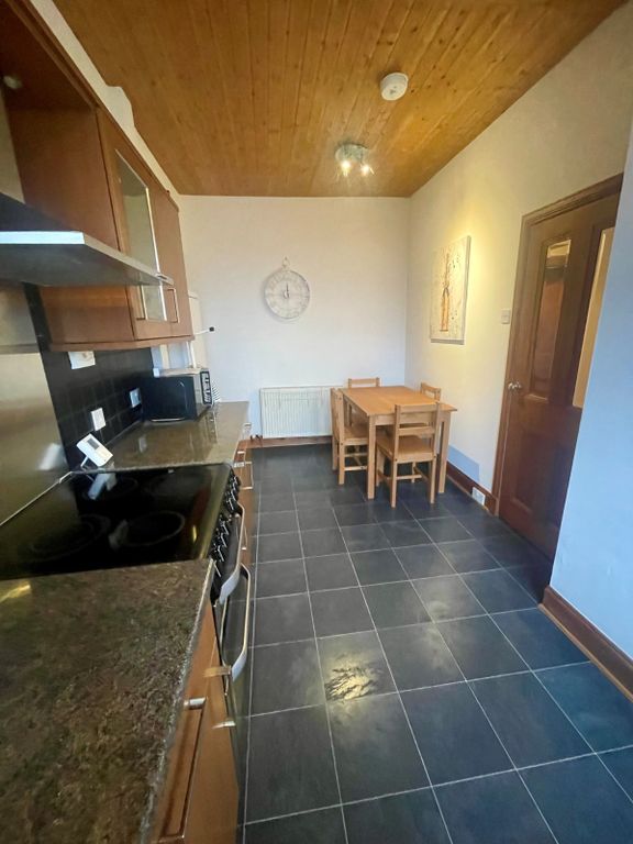 Property photo 3 of 10 Photo 3