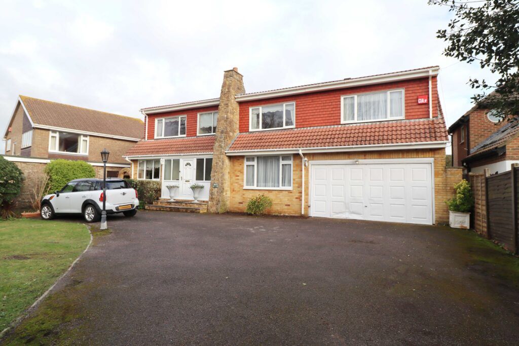 Property photo 1 of 26