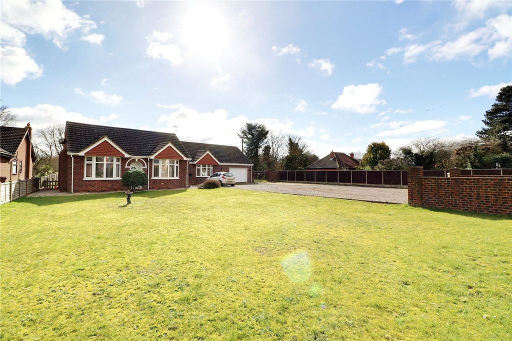 Property photo 1 of 31 Picture No. 10