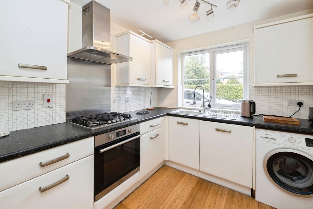 Property photo 3 of 17