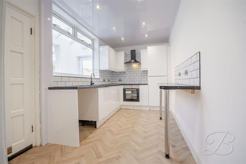 Property photo 2 of 33 Ccltd-10.Jpg