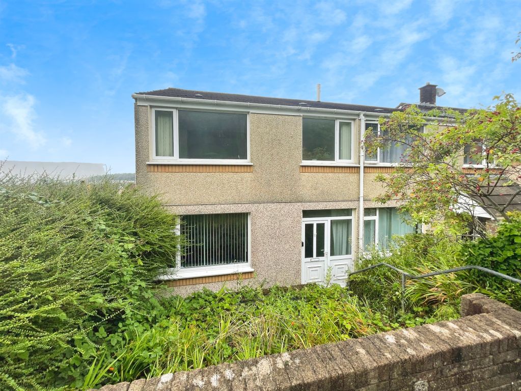 Property photo 2 of 14