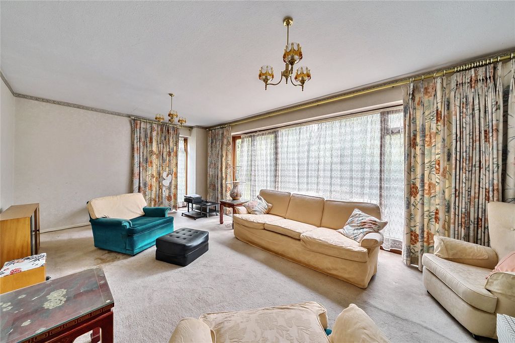 Property photo 2 of 18 Picture No. 04
