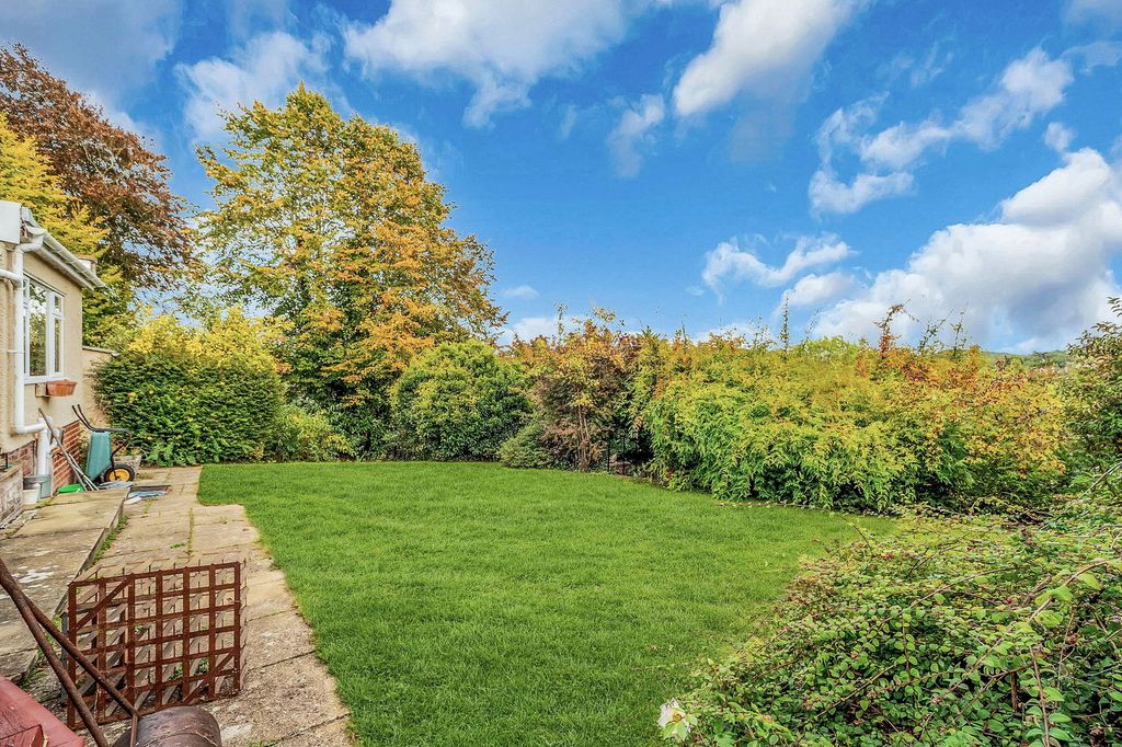 Property photo 3 of 13