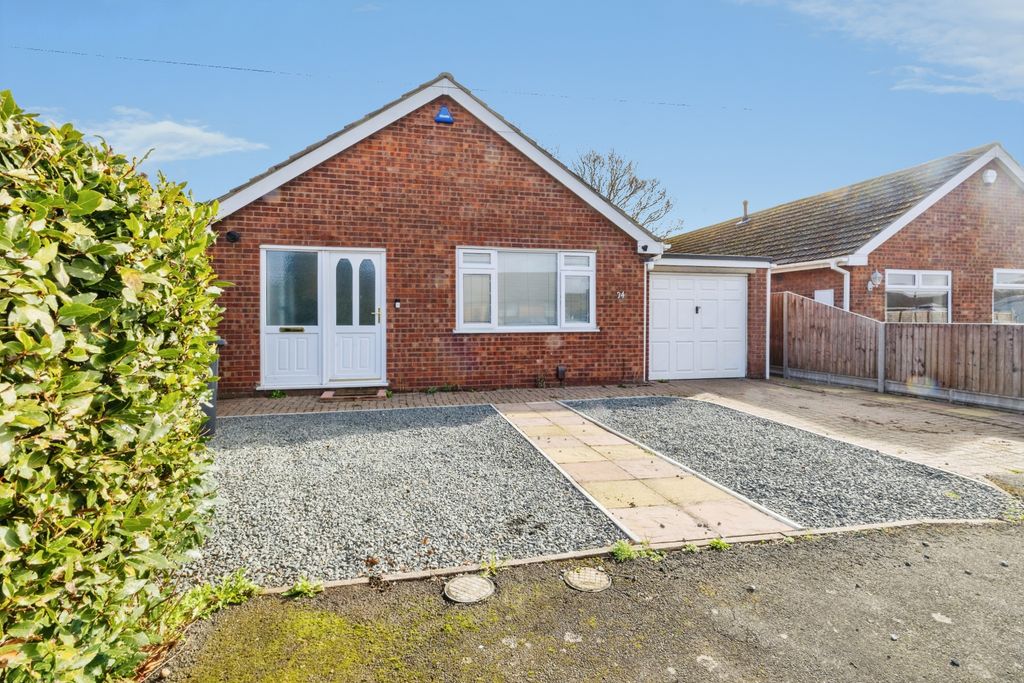 Property photo 2 of 16