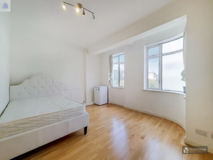 Property photo 1 of 10 1895760