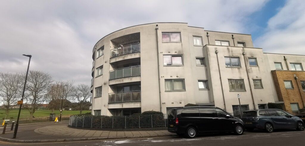 Property photo 1 of 5 Img_20220209_105947