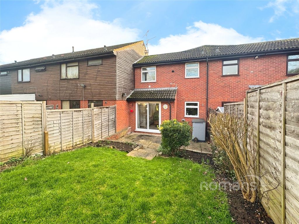 Property photo 2 of 10 Picture No. 03