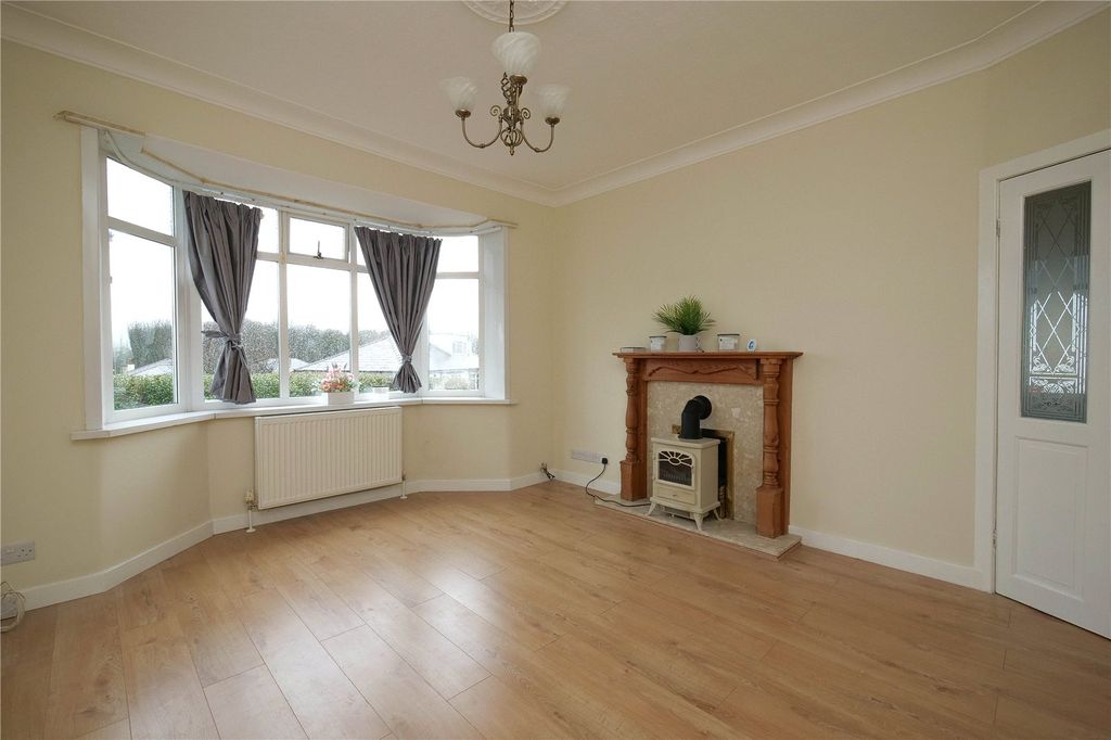 Property photo 2 of 9 Picture No. 01