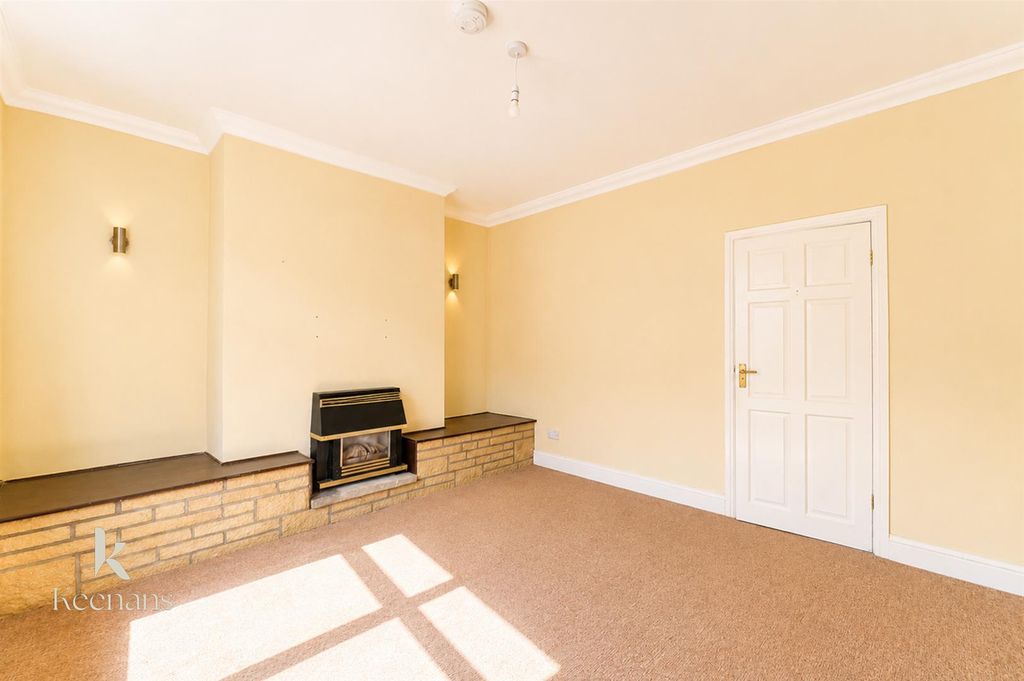 Property photo 2 of 16 2.Jpg