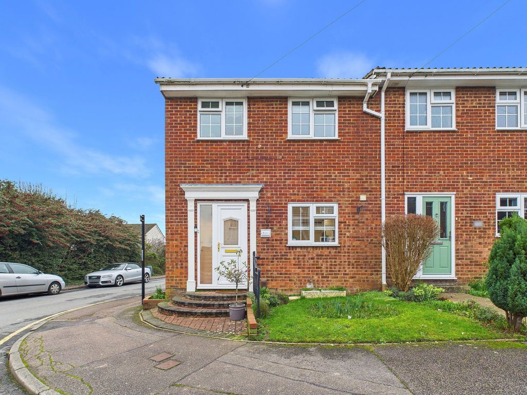 Property photo 1 of 30