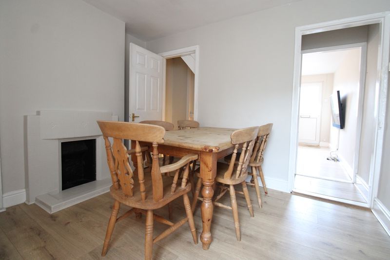 Property photo 2 of 9 Photo 14