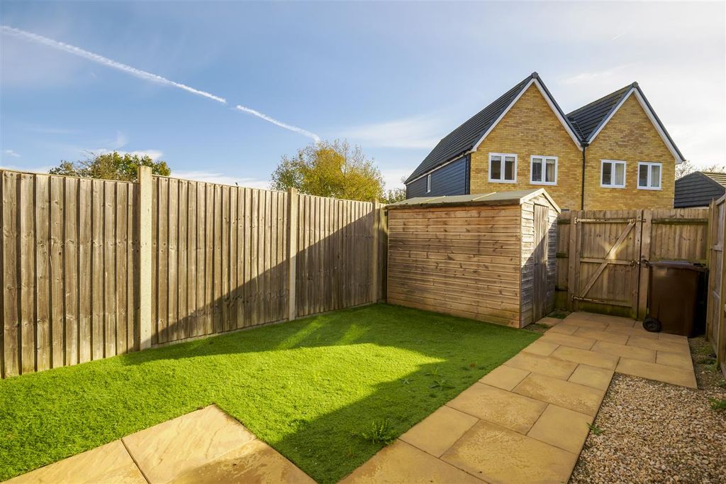 Property photo 2 of 13