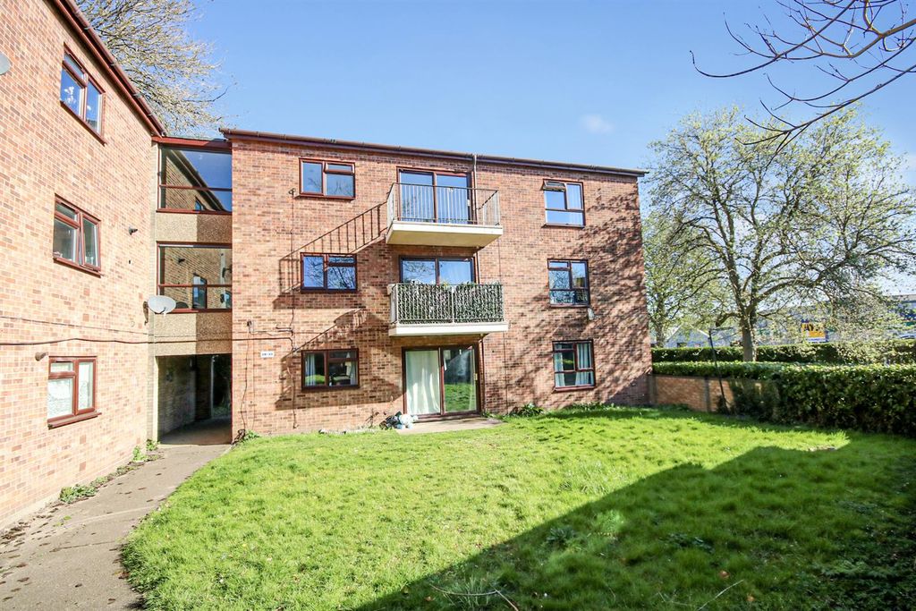 Property photo 3 of 9 1-Img_9742.Jpg