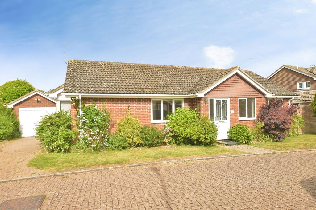 Property photo 1 of 16 Pbox-Img.Jpg