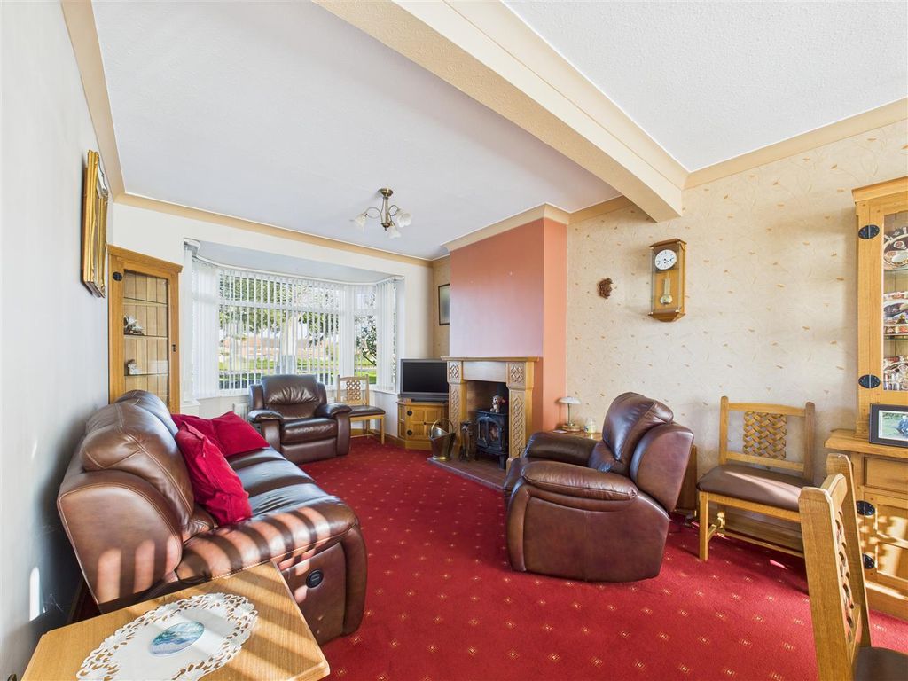 Property photo 2 of 12 Cam05451G0-Pr0058-Still007.Jpg