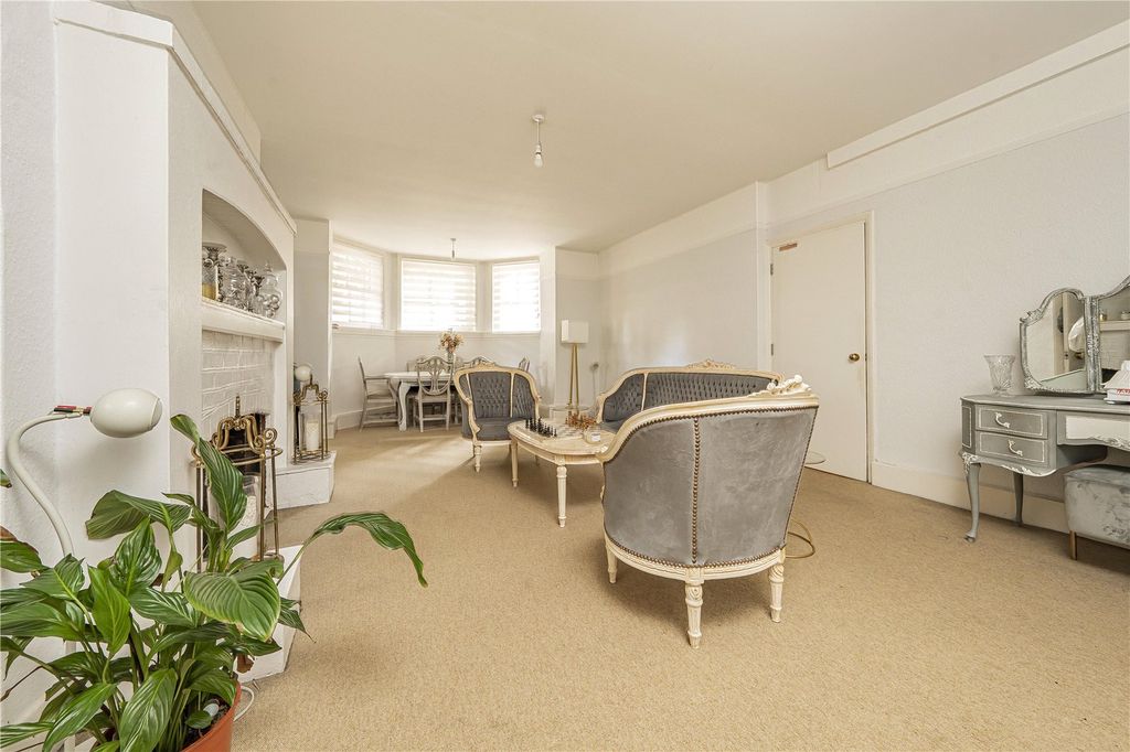 Property photo 2 of 11 Picture No. 09