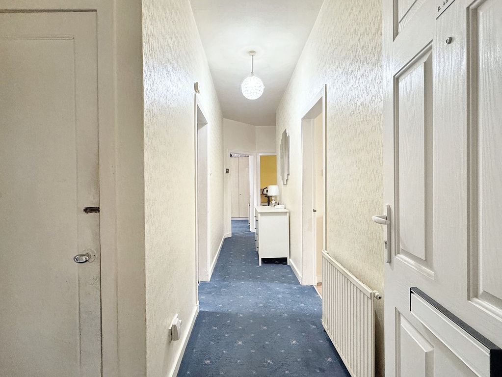 Property photo 2 of 15 Entrance Hallway