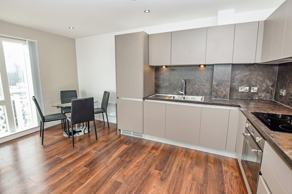 Property photo 3 of 13 Picture No. 07