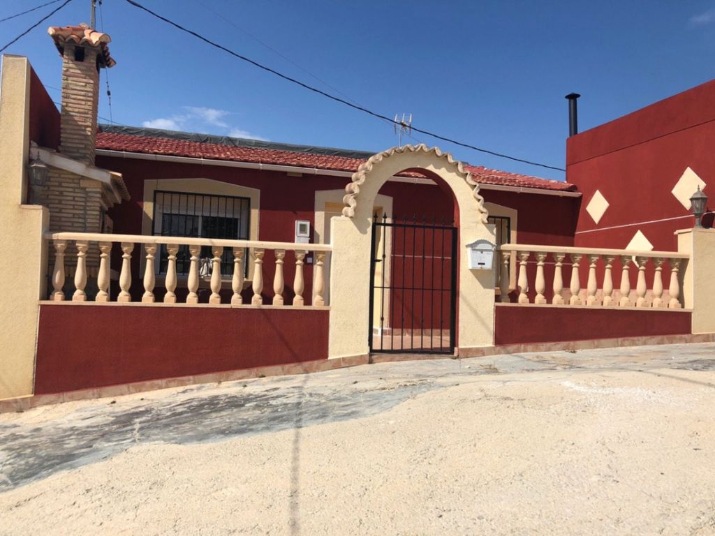 Property photo 1 of 35