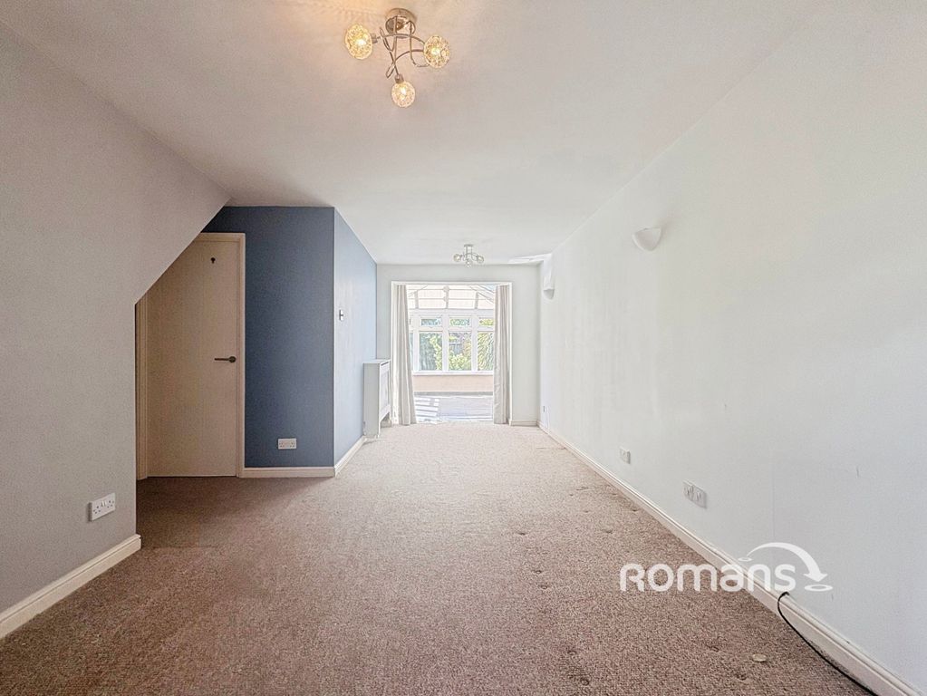 Property photo 3 of 11 Pbox-Img.Jpg