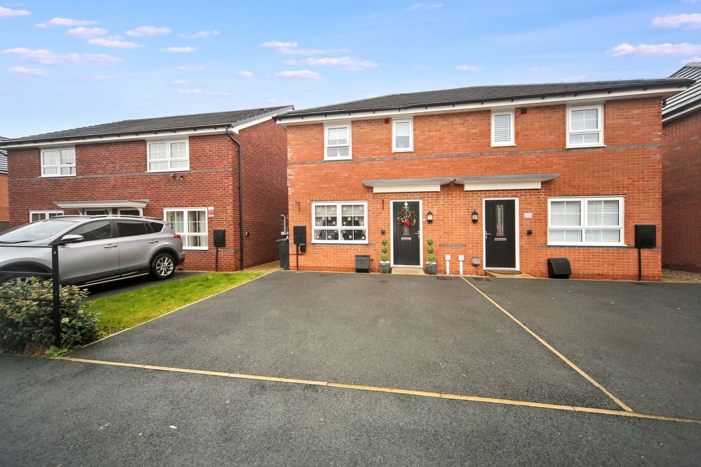 Hardwick Close, Ince WN2, 3 bed semi-detached house for sale, £230,000 ...