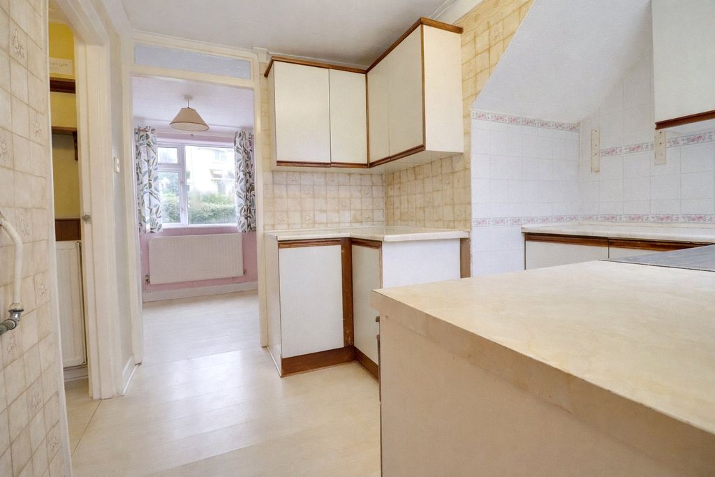 Property photo 3 of 14 3 - Picture No. 03