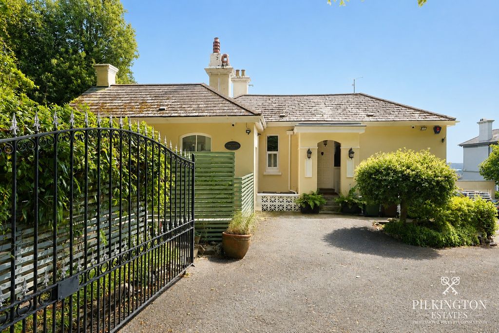 Property photo 2 of 19 5304314