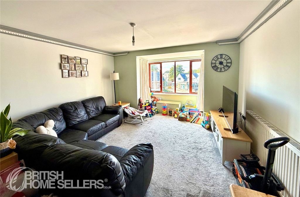 Property photo 2 of 15 2