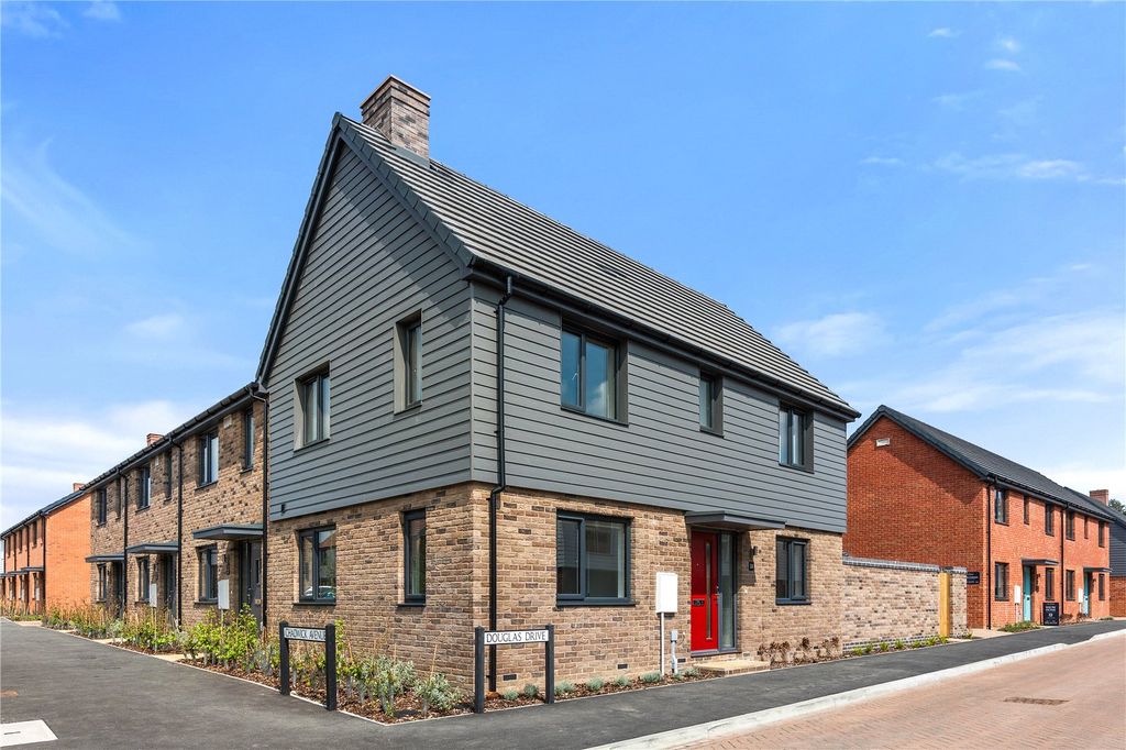 Property photo 1 of 12 Picture No. 02