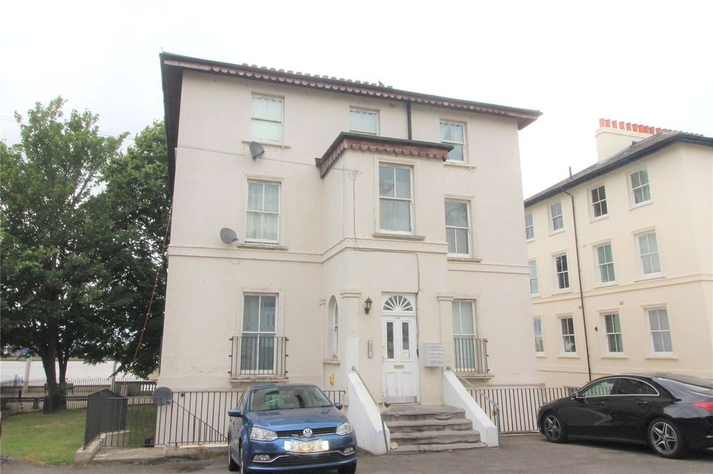 Property photo 1 of 8 Picture No. 03
