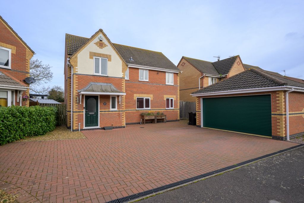 Property photo 1 of 19