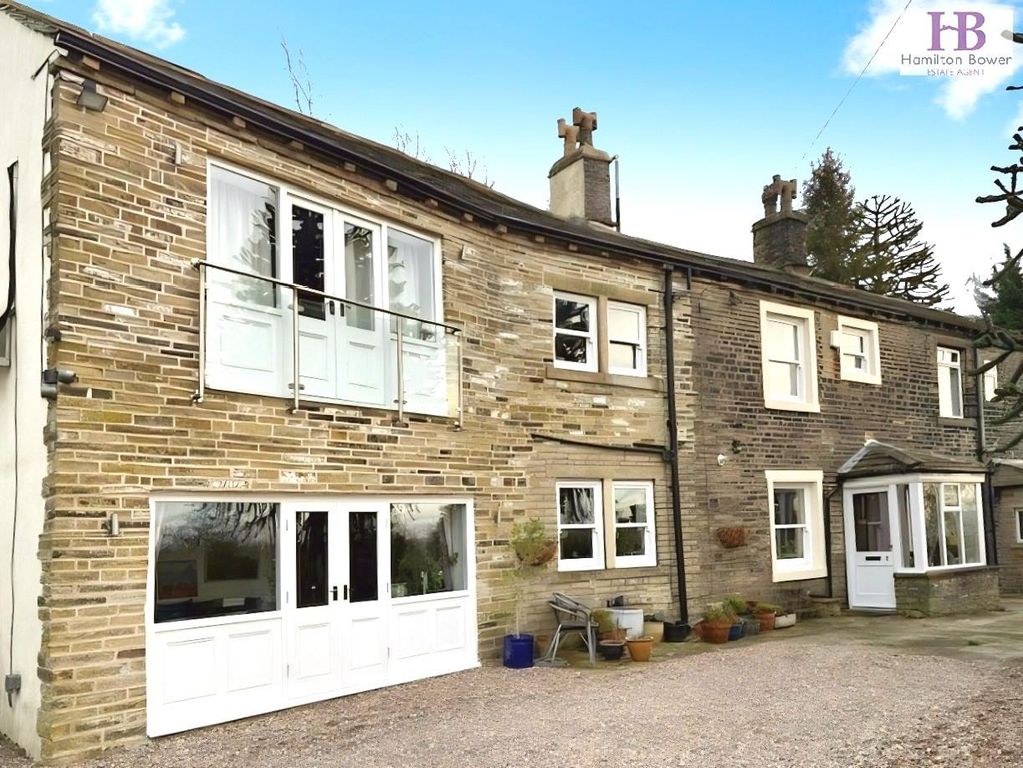 Property photo 1 of 23 External