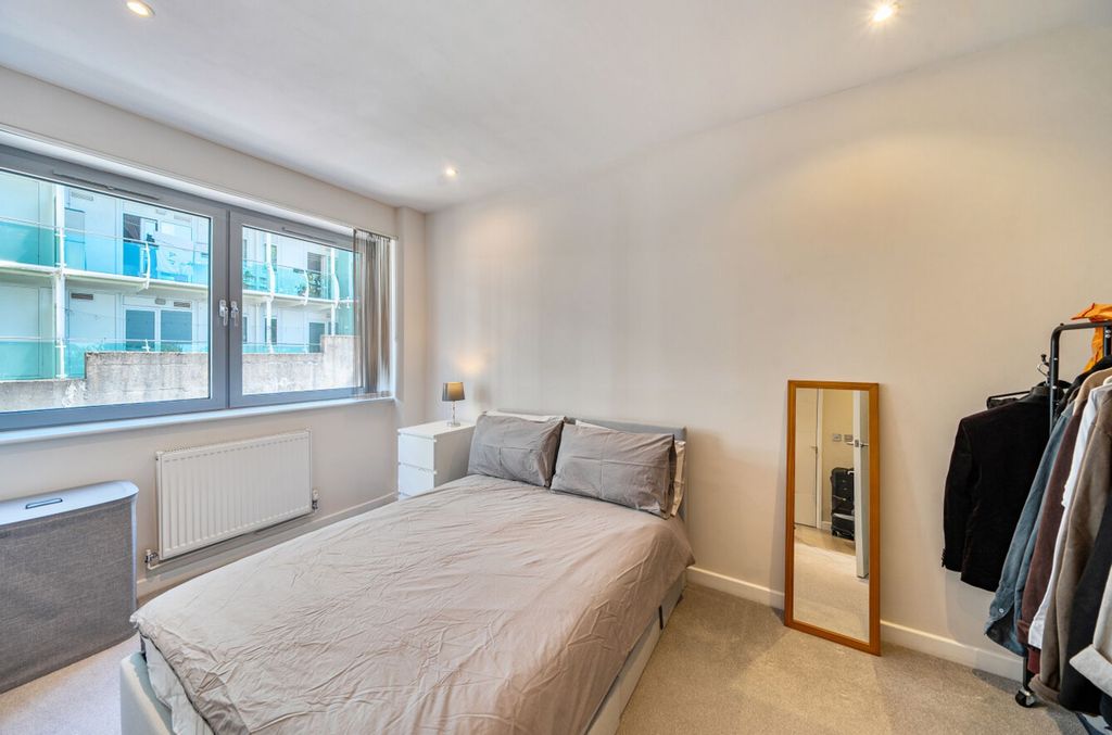 Property photo 3 of 18 1440131-14-69F1F4...