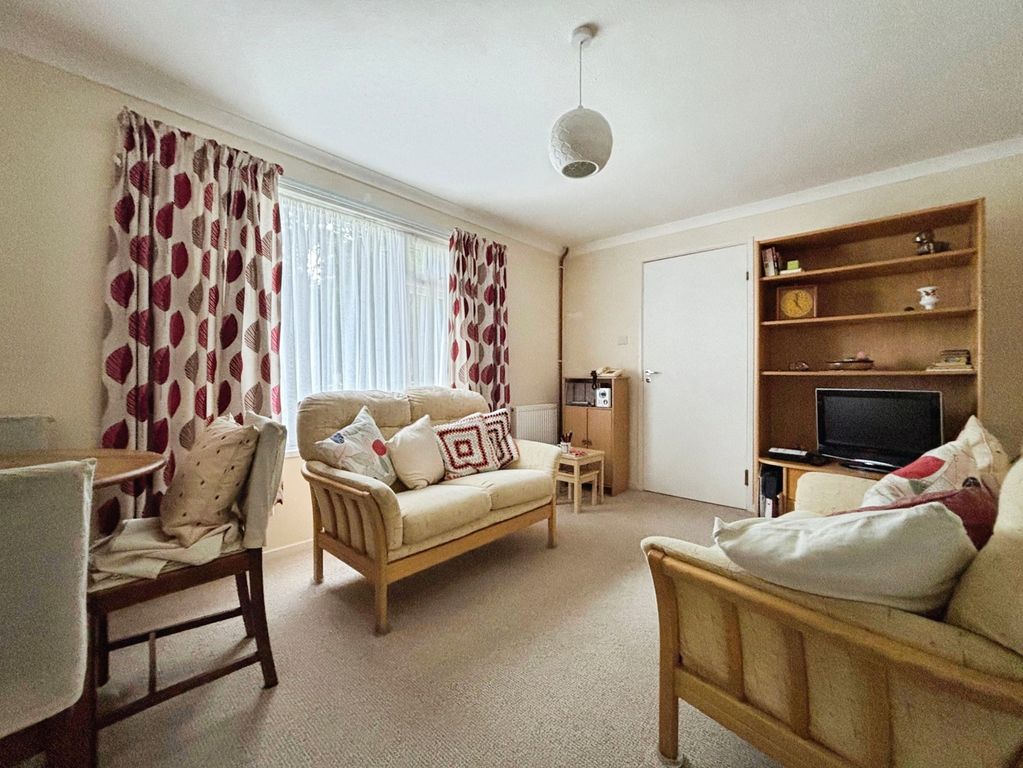 Property photo 2 of 12 Pbox-Img.Jpg