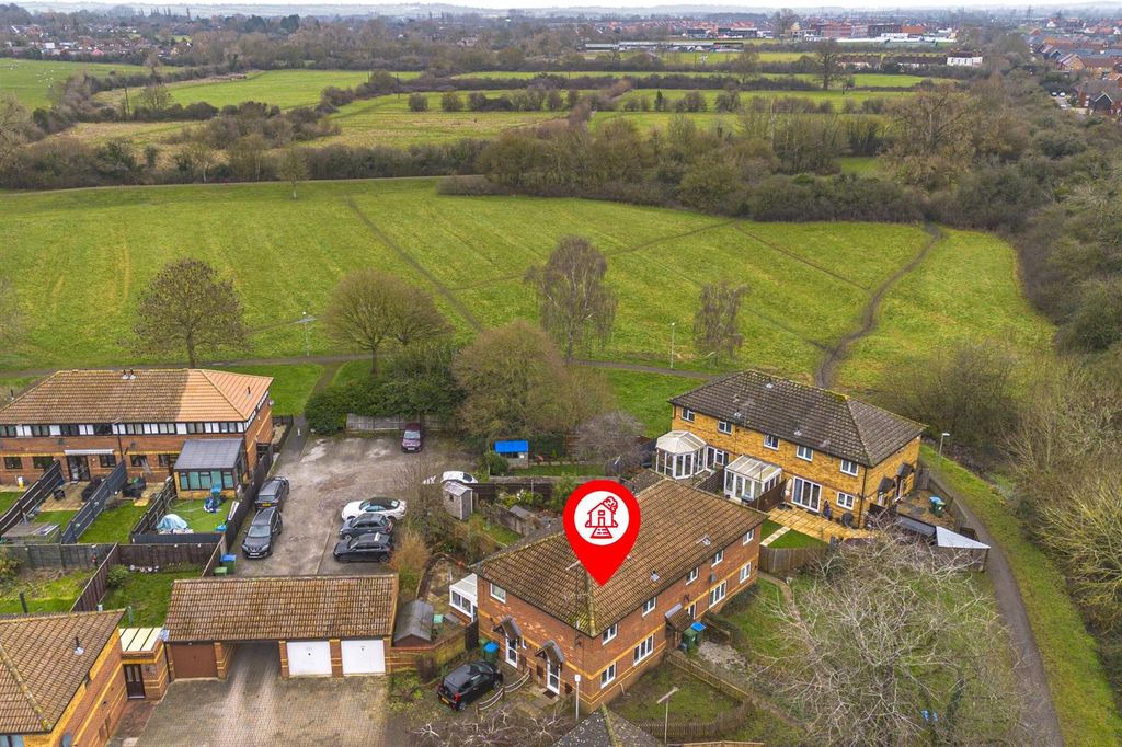 Property photo 1 of 15 Drone 1.Jpg