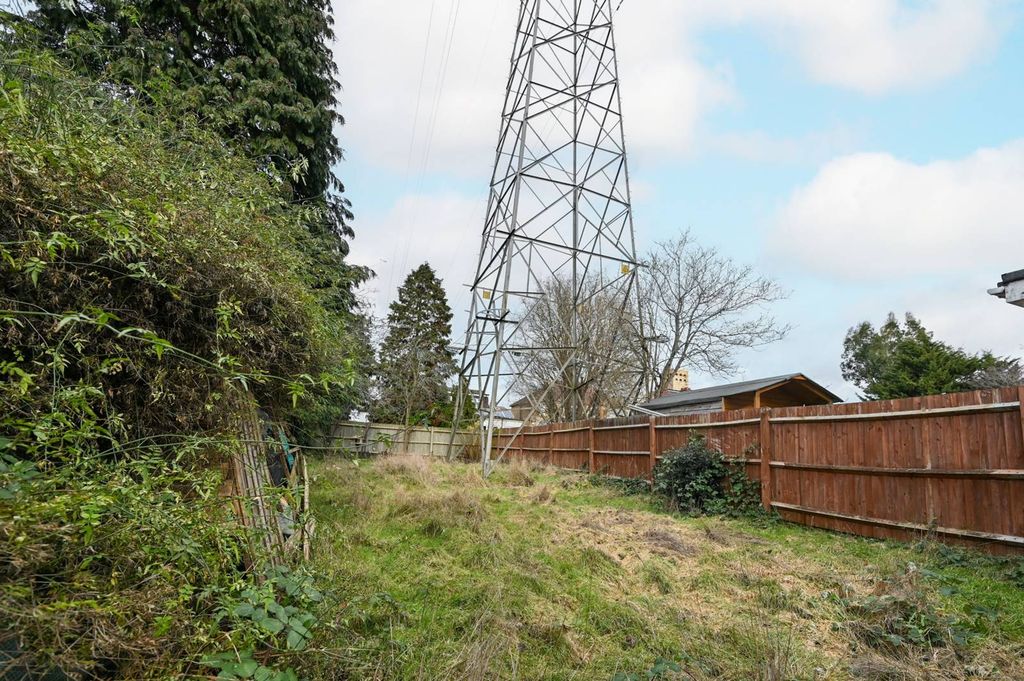 Property photo 3 of 4