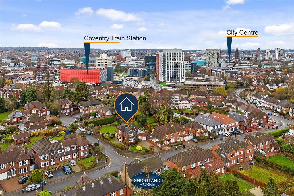 Property photo 3 of 61 2 Asthill Croft (10 Of 68).Jpg