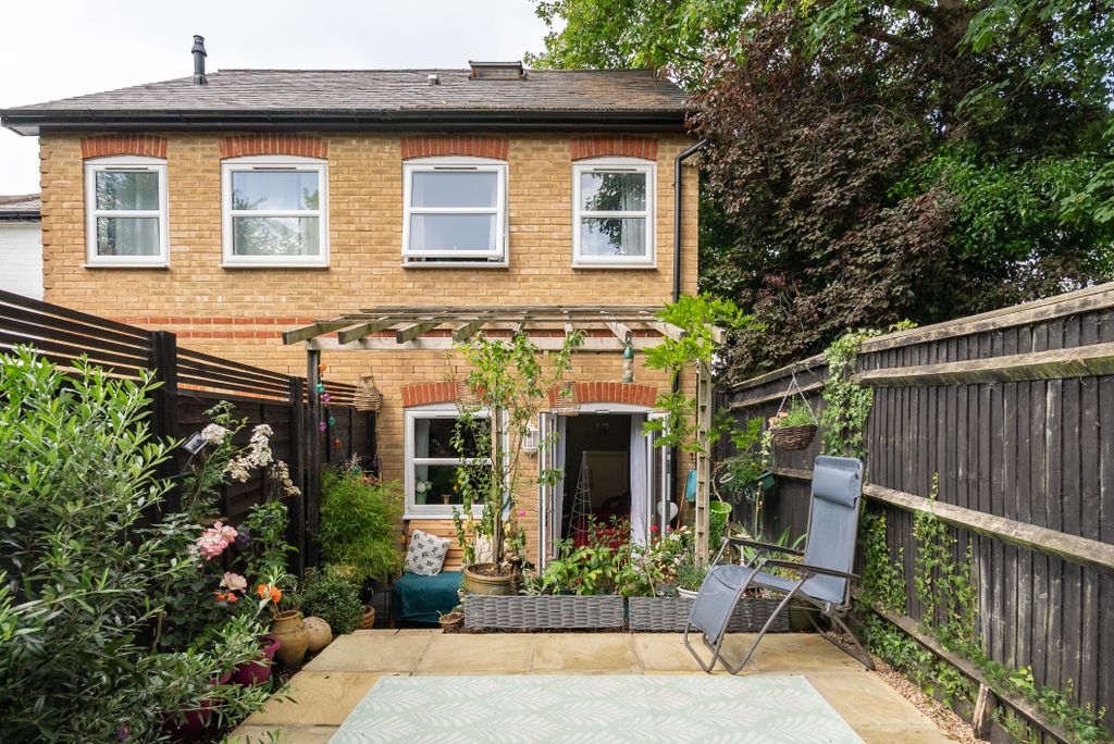 Property photo 1 of 11 Dsc03753