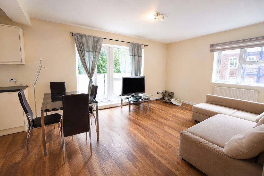 Property photo 1 of 5