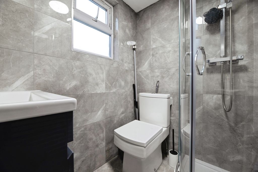 Property photo 3 of 14 Pbox-Img.Jpg