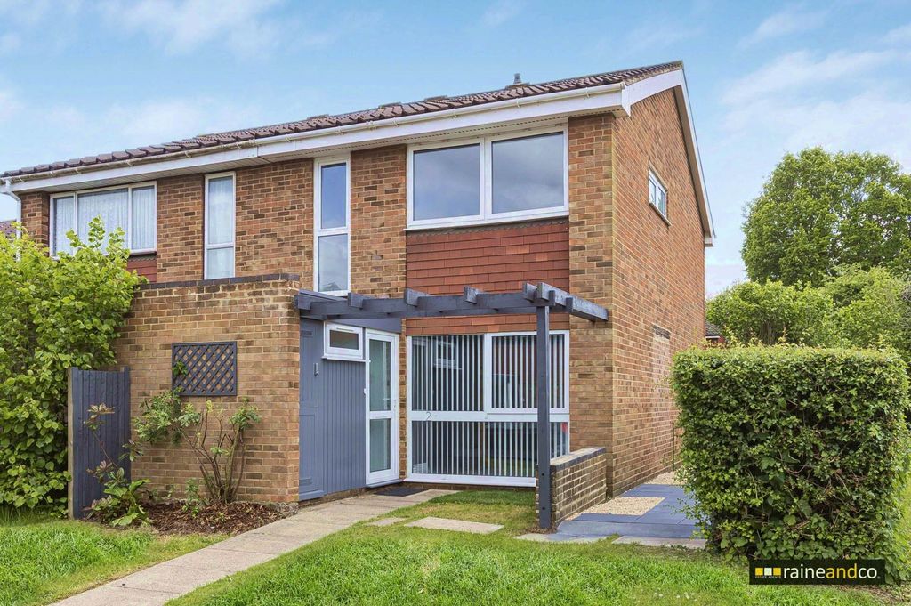 Property photo 1 of 30